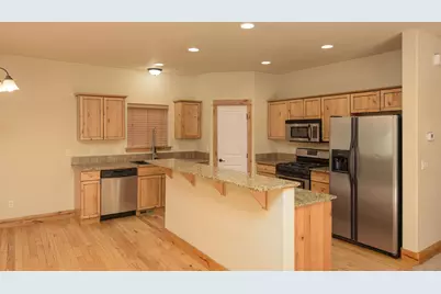 20000 Sorrento Place, Bend, OR 97702 - Photo 11