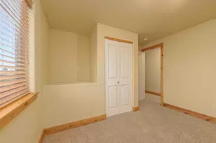 20000 Sorrento Pl, Bend, OR 97702 - Photo 21