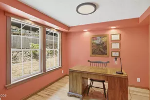 565 Henley Way, Ashland, OR 97520 - Photo 23