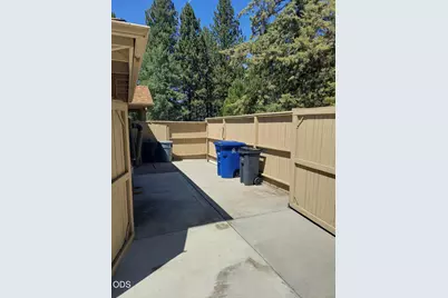 20490 Timberline Court, Bend, OR 97702 - Photo 35