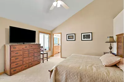 20490 Timberline Court, Bend, OR 97702 - Photo 17