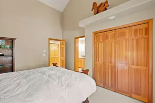20490 Timberline Ct, Bend, OR 97702 - Photo 27