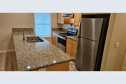 1296 Fruitdale Drive, Grants Pass, OR 97527 - Photo 5