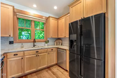 547 W Jefferson Avenue, Sisters, OR 97759 - Photo 7