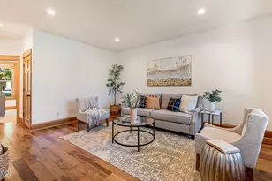 547 W Jefferson Ave, Sisters, OR 97759 - Photo 3