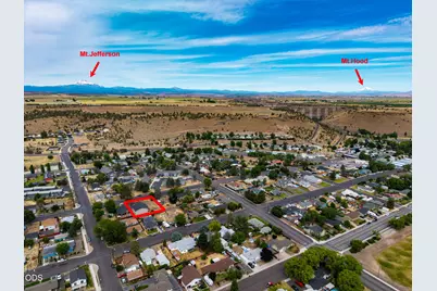 575 SW Madison Street, Madras, OR 97741 - Photo 43