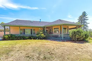 371 Castle Creek Rd, Grants Pass, OR 97526 - Photo 9