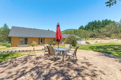 371 Castle Creek Road, Grants Pass, OR 97526 - Photo 43