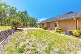 371 Castle Creek Rd, Grants Pass, OR 97526 - Photo 53