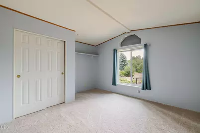 60865 Raintree Drive, Bend, OR 97701 - Photo 23