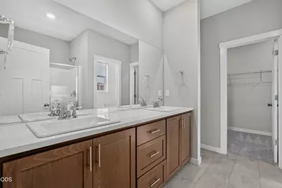 2505 NW 23rd Lp. S, Redmond, OR 97756 - Photo 11