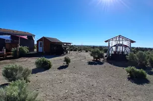 58936 Fossil Lake Rd, Christmas Valley, OR 97641 - Photo 5