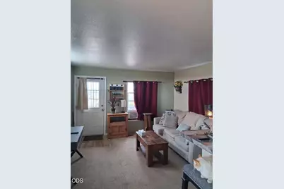 58936 Fossil Lake Road, Christmas Valley, OR 97641 - Photo 9