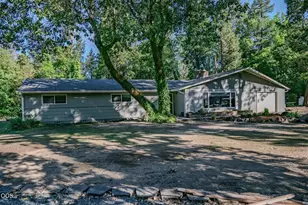 2750 Granite Hill Rd, Grants Pass, OR 97526 - Photo 41