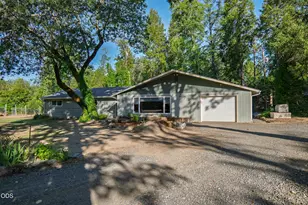 2750 Granite Hill Rd, Grants Pass, OR 97526 - Photo 43