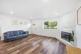 1202 NE A St, Grants Pass, OR 97526 - Photo 9