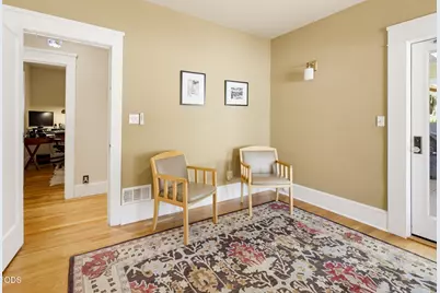 307 N Main Street, Ashland, OR 97520 - Photo 33
