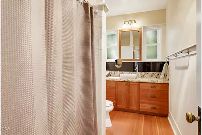 307 N Main Street, Ashland, OR 97520 - Photo 25
