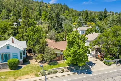 307 N Main Street, Ashland, OR 97520 - Photo 67