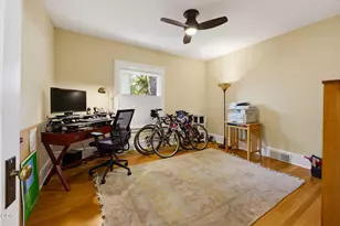 307 N Main St, Ashland, OR 97520 - Photo 29