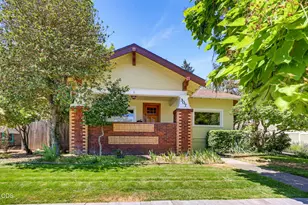 307 N Main St, Ashland, OR 97520 - Photo 1