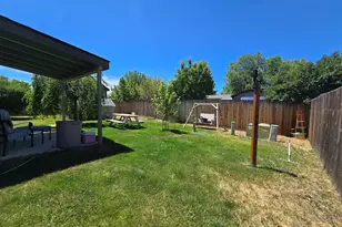 346 SW Dover Ln, Metolius, OR 97741 - Photo 15