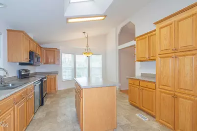 208 NW Creekside Drive, Grants Pass, OR 97526 - Photo 7