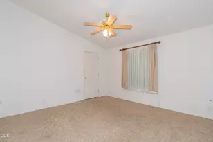 208 NW Creekside Dr, Grants Pass, OR 97526 - Photo 23