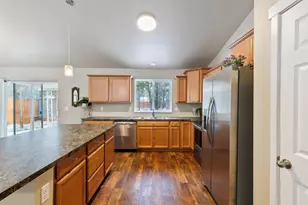 17316 Golden Eye Dr, Bend, OR 97707 - Photo 9