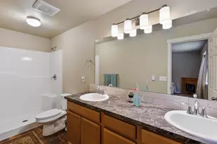 17316 Golden Eye Dr, Bend, OR 97707 - Photo 11