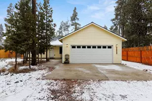 17316 Golden Eye Dr, Bend, OR 97707 - Photo 3