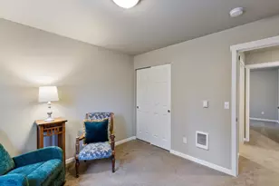 17316 Golden Eye Dr, Bend, OR 97707 - Photo 13