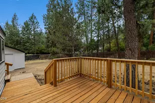 61057 Chuckanut Dr, Bend, OR 97702 - Photo 35