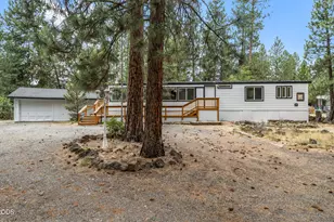 61057 Chuckanut Dr, Bend, OR 97702 - Photo 9