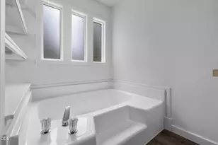 61057 Chuckanut Dr, Bend, OR 97702 - Photo 19