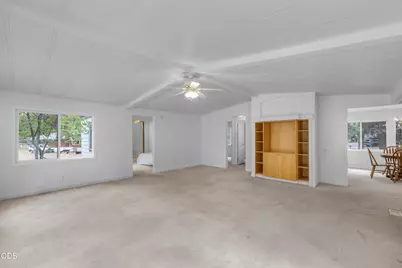 61057 Chuckanut Drive, Bend, OR 97702 - Photo 11
