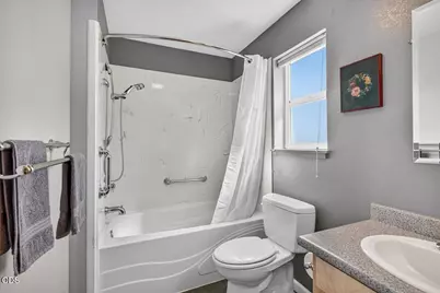 461 Tulipan Way, Talent, OR 97540 - Photo 17