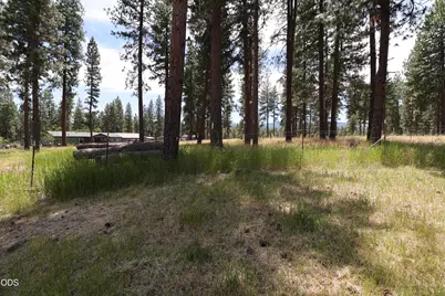 16010 Clover Creek Road, Klamath Falls, OR 97601 - Photo 17