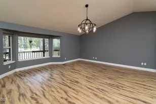 51343 Mitchell, La Pine, OR 97739 - Photo 7
