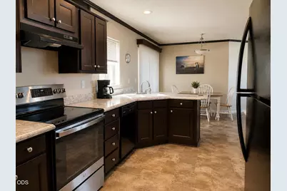 7872 SE Thompson Court, Prineville, OR 97754 - Photo 9