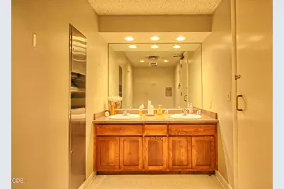 1025 Court Street, Medford, OR 97501 - Photo 61