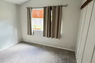 1923 Prune St, Medford, OR 97501 - Photo 7