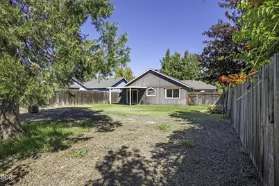 1923 Prune Street, Medford, OR 97501 - Photo 11