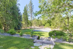 543 Serenity Ln, Grants Pass, OR 97526 - Photo 41