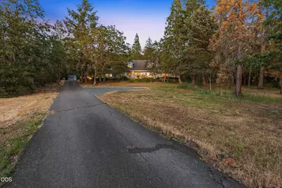 543 Serenity Lane, Grants Pass, OR 97526 - Photo 49