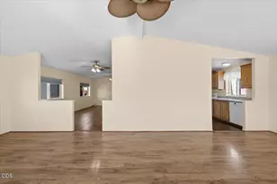 555 Freeman Rd, Central Point, OR 97502 - Photo 7