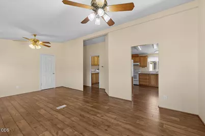 555 Freeman Road #234, Central Point, OR 97502 - Photo 15