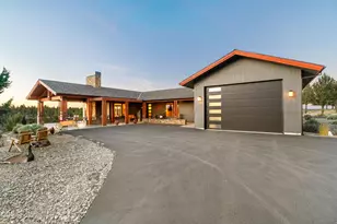 17771 Warrin Rd, Sisters, OR 97759 - Photo 5