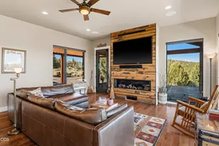 17771 Warrin Rd, Sisters, OR 97759 - Photo 11