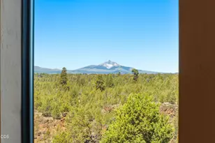 17771 Warrin Rd, Sisters, OR 97759 - Photo 27